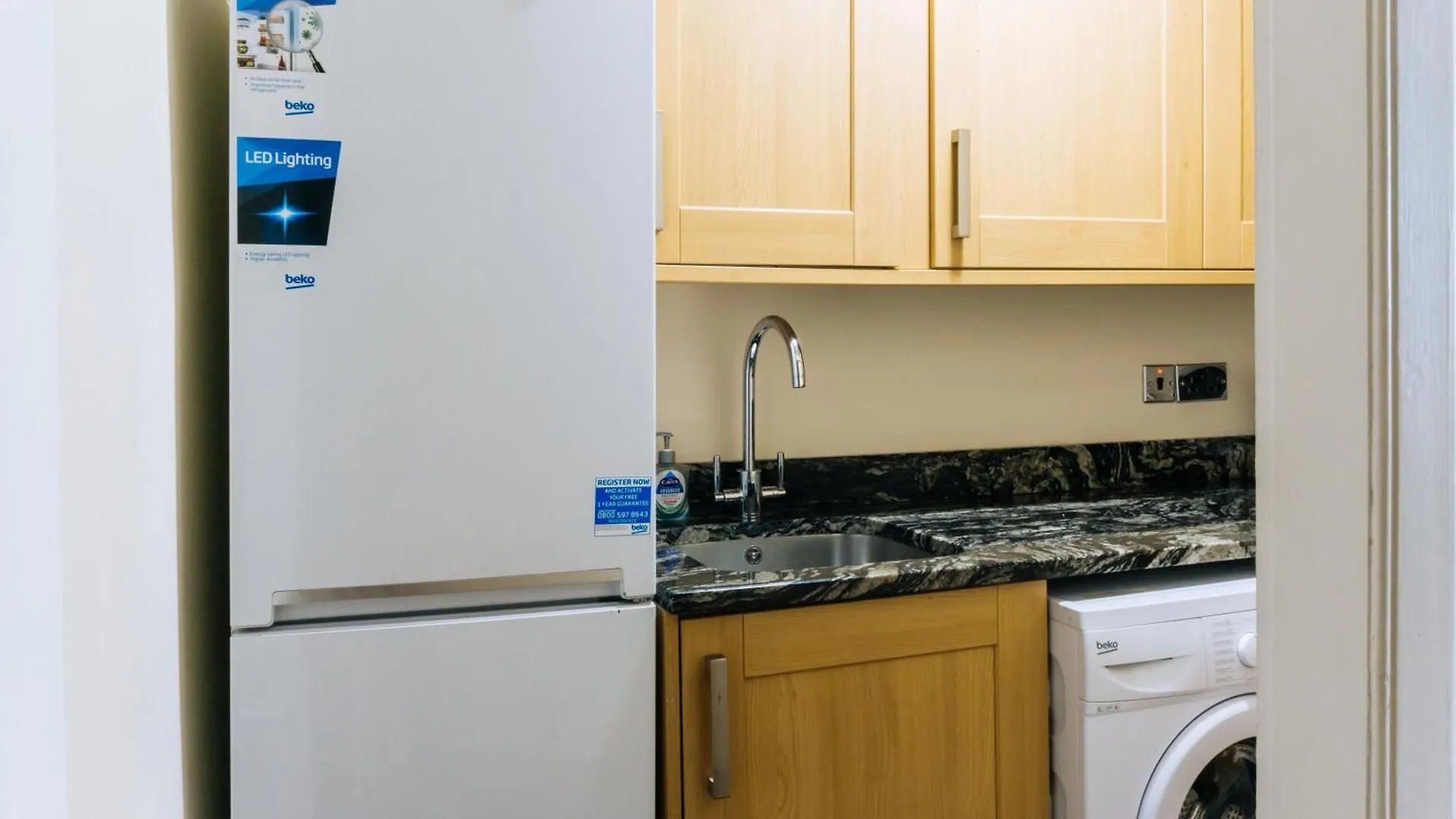 Homely 3 Bedroom In The Heart Of Central Edimburgo 0*,  Reino Unido